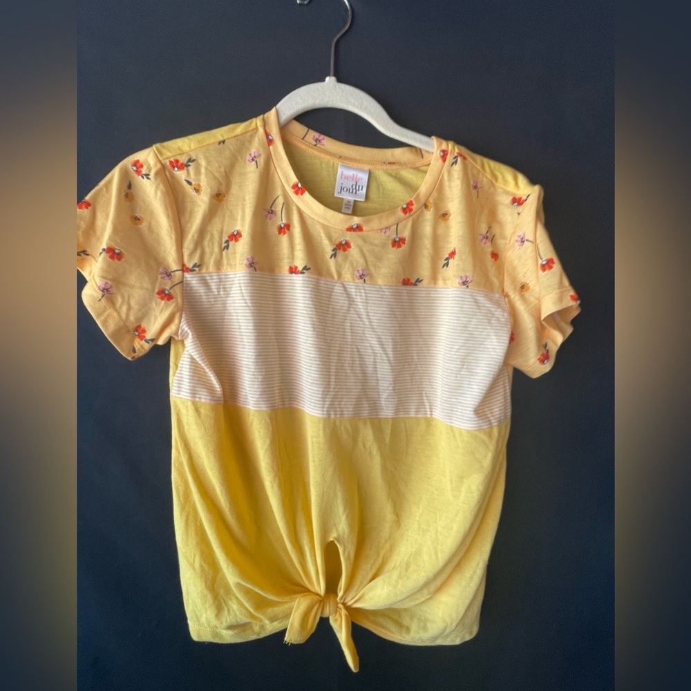 Girls cute shirt new